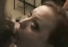 Zavallı işe yaramaz küçük penis kilolu kadin sex aşağılanmış alma