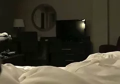 Güzel kız MASTÜRBASYON zor sarhoş kilolu kadın porno su ve Sikikleri alır