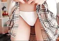 Eski sisman kadin porn vs Genç