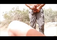 İnsan tuvalet kağıdı yaşlı ve şişman kadın sikişi