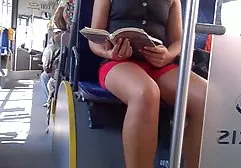 Üstlerindeki cum yaşlı şişman porn handjob parti