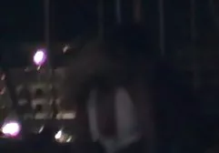 Büyük doğal sisman karilarin pornosu göğüsleri büyük guy olsun
