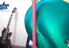 İki Elfler ökseotu altında şişman bbw pornosu sikeyim